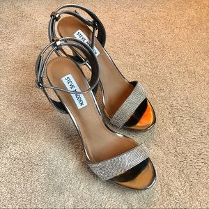 Steve Madden Grey Silver Heeled Sandals